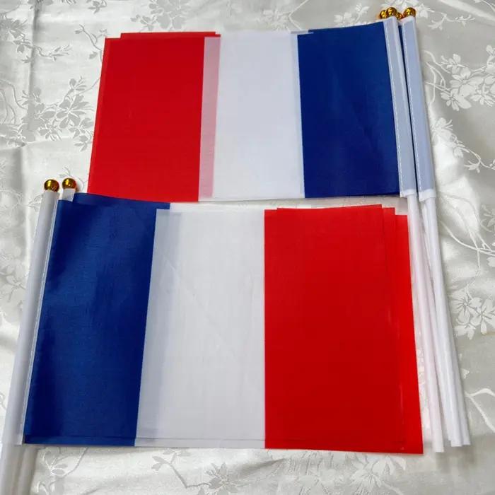 Drapeau à main de la France 14 x 21 cm