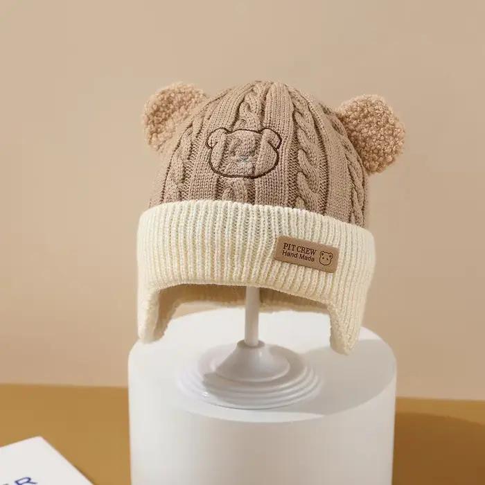 Chapeau de bébé ourson mignon tricoté en polyester pour enfants 1-3 ans protection des oreilles hiver épais chaud style rayé occassions spéciales