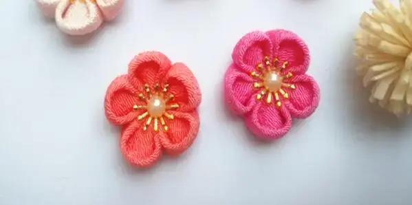 Fleur de vent japonaise faite à la main pour chiens de compagnie