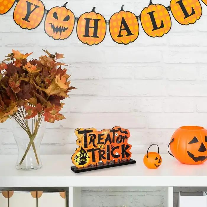 Décoration artisanale créative d'Halloween en bois