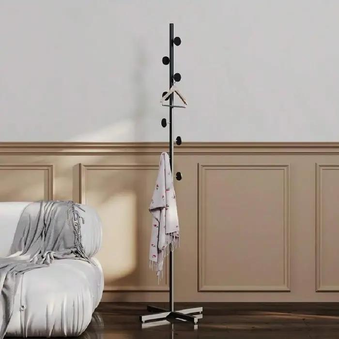 Porte-vêtements sur pied moderne élégant pour chambre à coucher et salon design italien support vêtements tendance 8 crochets matériaux durables组装说明请使用中文。 --- 根据您的要求,最后一行标题已经用中文进行了优化,并且没有包含价格、产地等信息。如果您需要进一步的调整或有其他需求,请随时告知。