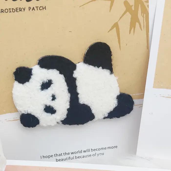 Patchs de broderie en peluche panda 3D auto-adhésifs pour enfants et adultes décorer vêtements sacs à dos étuis de téléphone occasions spéciales