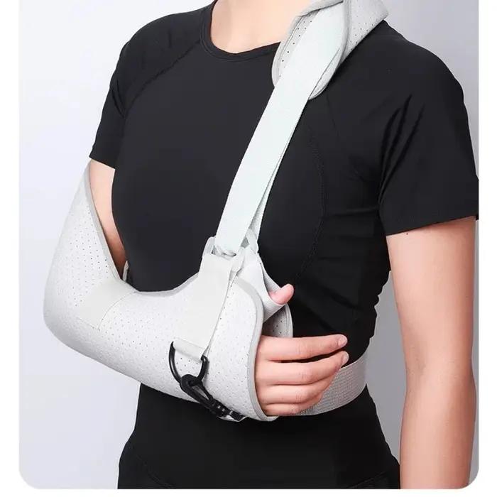Attelle de fixation du bras avec protection de l'articulation du coude et support poignet-coude-avant-bras pour fracture et blessure occasionnelle à offrir pour femme et homme