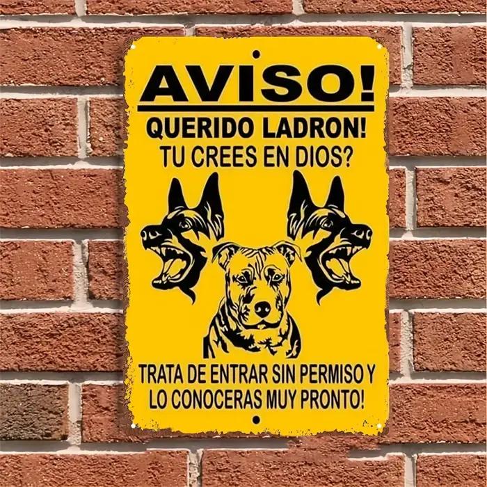 Avertissement espagnol avec motif de chien à trois têtes