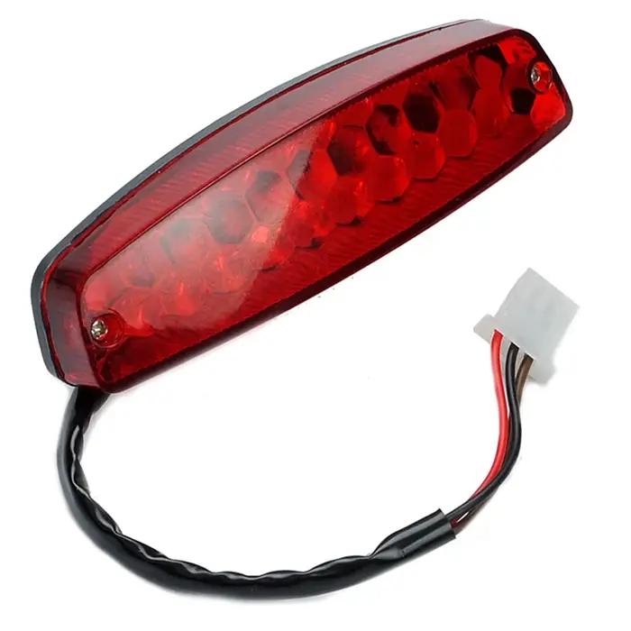 Feu stop à 3 fils pour ATV, feu arrière rouge pour quad tout-terrain, accessoire de signalisation pour véhicules tout-terrain, matériel PCMetal, design moderne et sécurité accrue pour sorties nocturnes