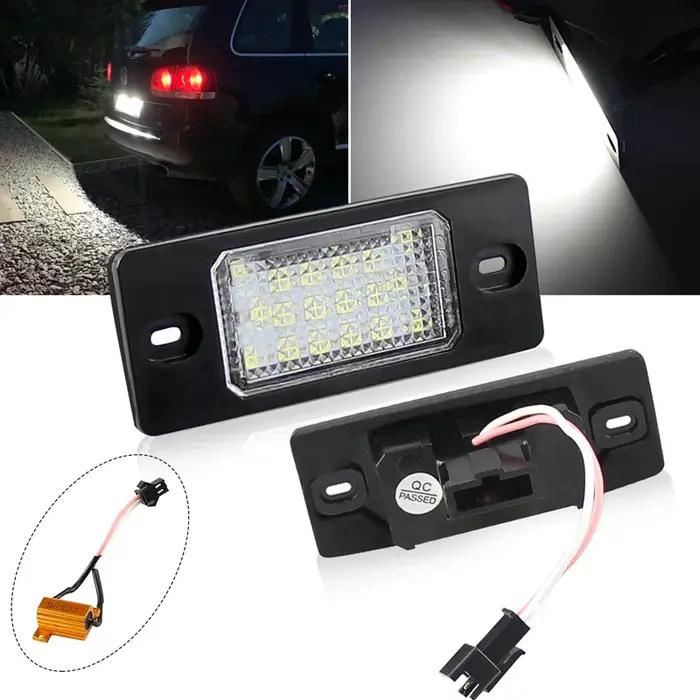 Feux de plaque d'immatriculation LED blanc 18SMD pour VW Touareg Tiguan Golf 5 Passat Tour sécurité visibilité esthétique modernisée installation facile compatible avec divers modèles de voitures