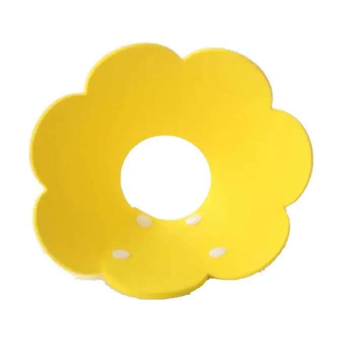 Collier de protection mignon pour chats avec dentelle et lumières pour animaux de compagnie confortables et élégants pour chaque sortie