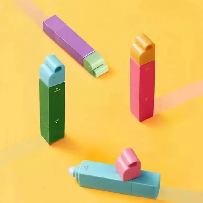 Stylo dissolvant de taches pour vêtements blancs