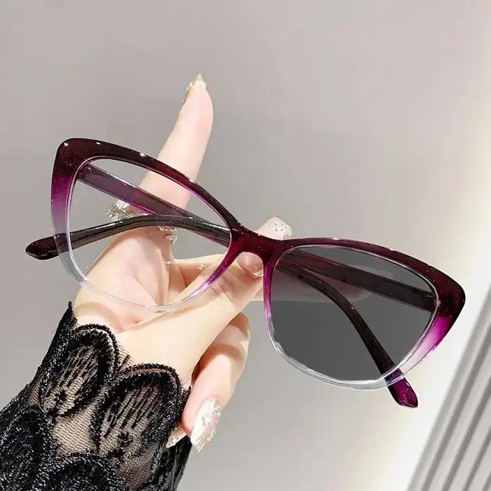 Lunettes de lecture photochromiques vintage à la mode pour femmes et hommes avec cadre en plastique et verres transparents pour les occasions extérieures et sociales