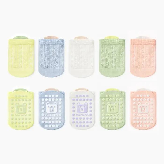 Chaussettes antidérapantes unisexes motif ours dessin animé confortables pour enfants tranches d'âges multiples toutes saisons