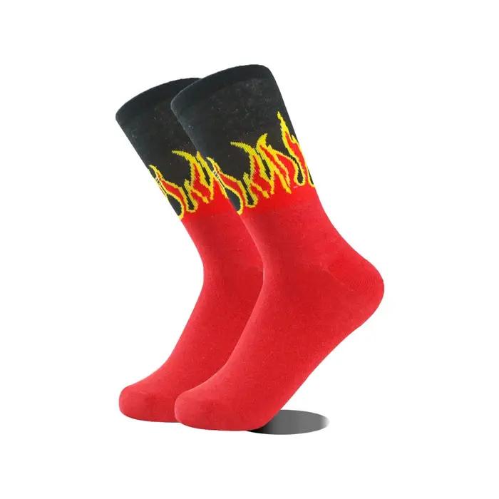 Chaussettes streetwear flammes rouges - Style hip-hop skateboard - Mode urbaine homme femme