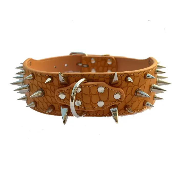 Collier pour chien en cuir PU avec rivets à pointes
