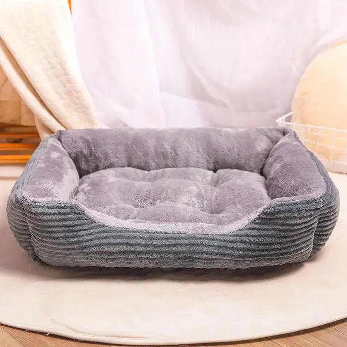 Lit en peluche pour chien