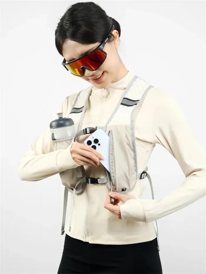 Gilet de course léger avec poche pour bouteille d'eau, réfléchissant et sécurisé, sac de poitrine d'hydratation sportif avec support pour téléphone