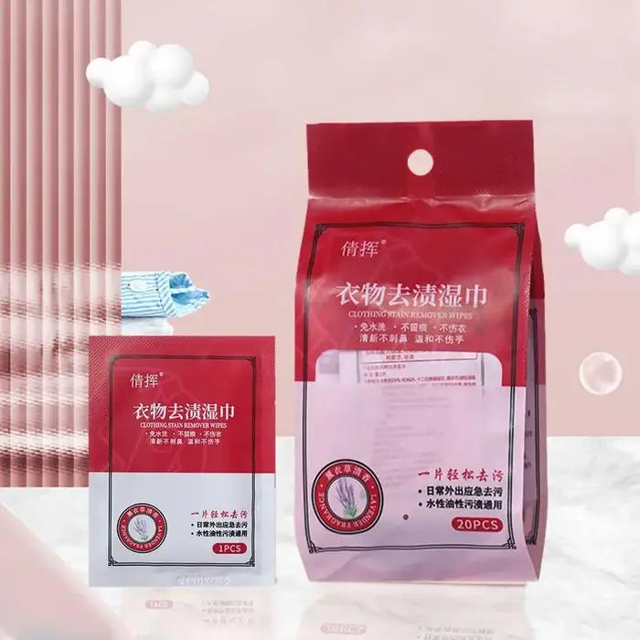 Lingettes démaquillantes pour vêtements et livres