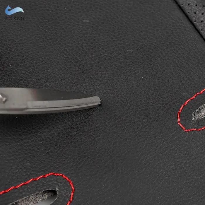 Housse de volant de voiture tressée à la main, en cuir microfibre perforé souple, pour Skoda Octavia