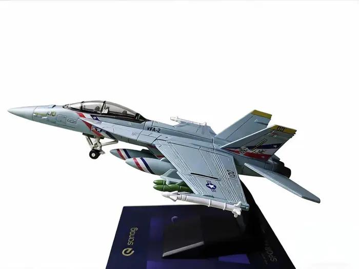 Modèle d'avion de chasse F/A-18 Super Hornet Bounty Hunter VFA-2 à l'échelle 1:72