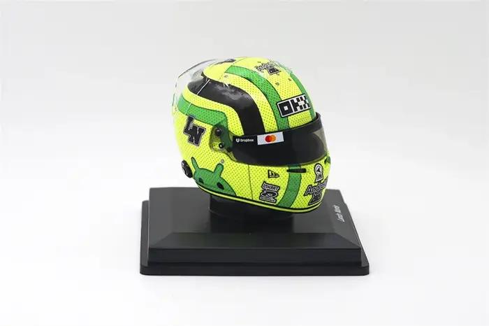 Casque miniature Spark 1:5 TEAM LANDO NORRIS 2025 jouet voiture Formule 1 miniature modèle collectionner cadeau occasion spéciale F1 passionné