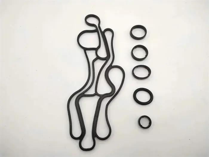 Joint de refroidisseur d'huile moteur pour Range Rover Sport et Discovery 4 réduit considérablement les fuites d'huile facilitant la maintenance et améliorant la performance globale de votre moteur