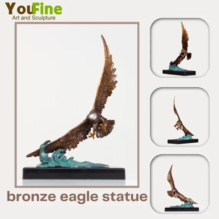 Statue d'aigle à tête blanche en bronze