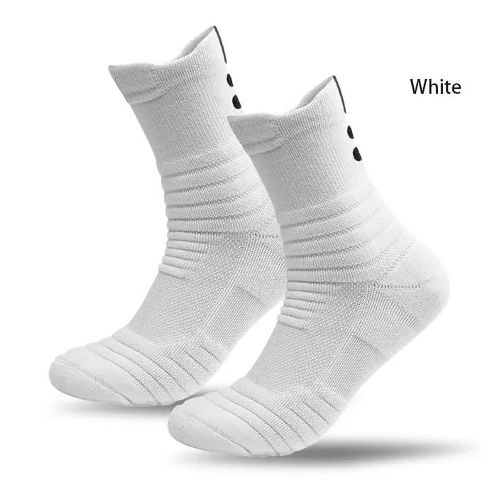 Chaussettes de sport polyester pour hommes tube moyen absorbant la sueur antidérapantes pour basket-ball badminton course à pied