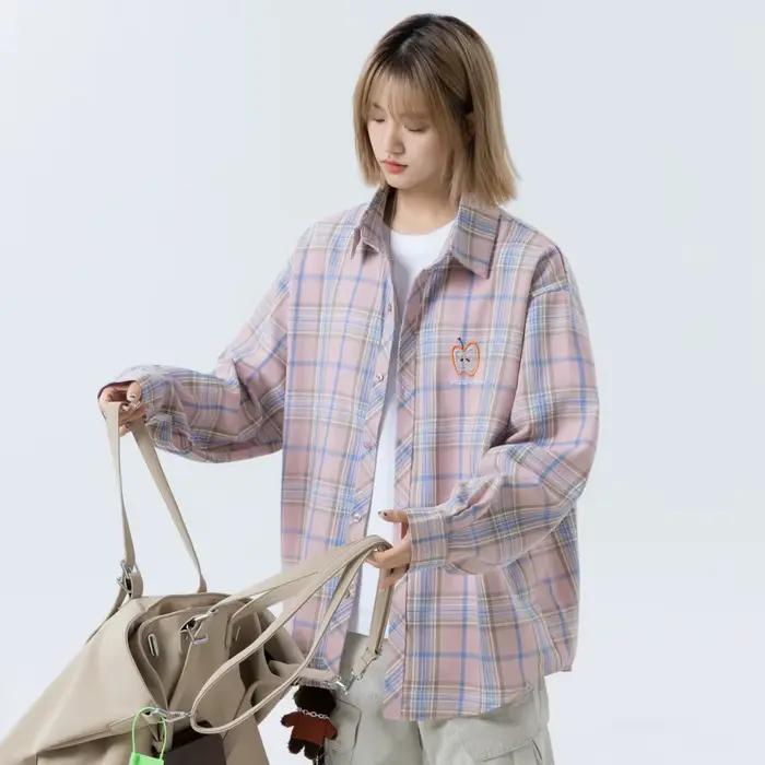 Chemisier à carreaux oversize pour femme avec broderie pomme – Blouses et chemises décontractées ten
