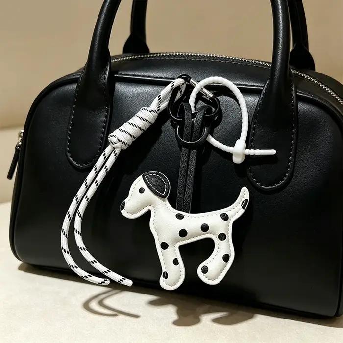 Charmant porte-clés chien Dalmatien