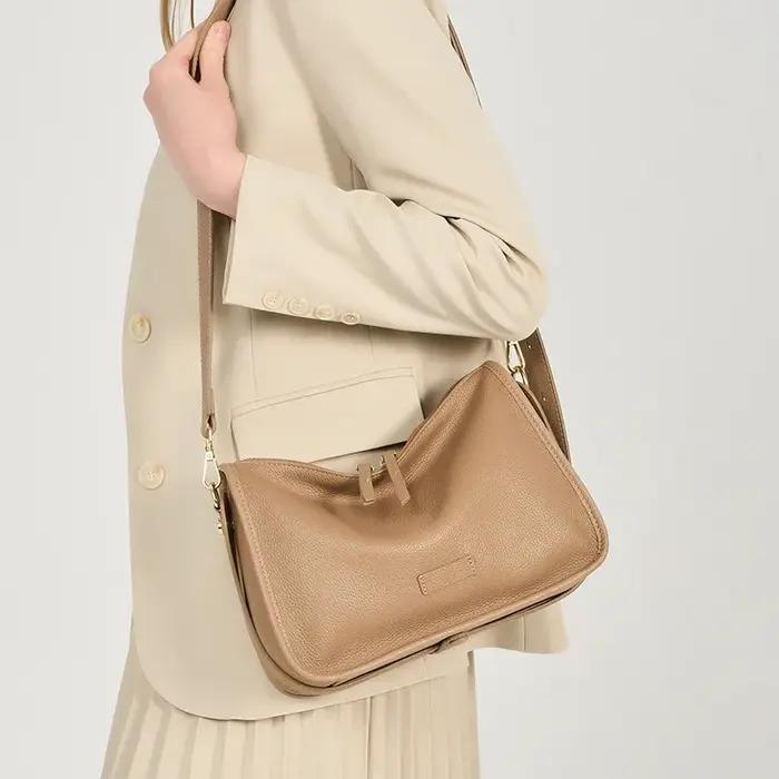 Nouveau sac à bandoulière de luxe léger pour femme, sac à main en cuir de vachette de haute qualité