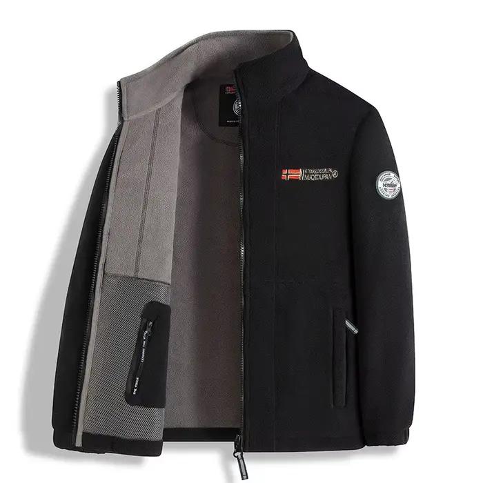 Veste d'hiver flambant neuve pour hommes