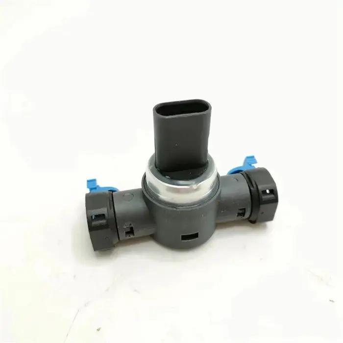 Capteur de pression de carburant pour Volvo V90 XC60 S60 V40 V60 V70 31432653 31405791 31478293 V9
