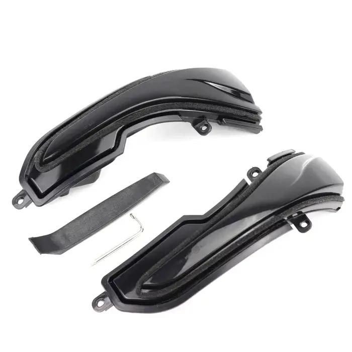 Clignotant LED dynamique pour miroir fluide