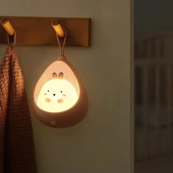 Veilleuse LED à détection humaine intelligente, aste par USB, veilleuse, chambre à coucher, chevet,