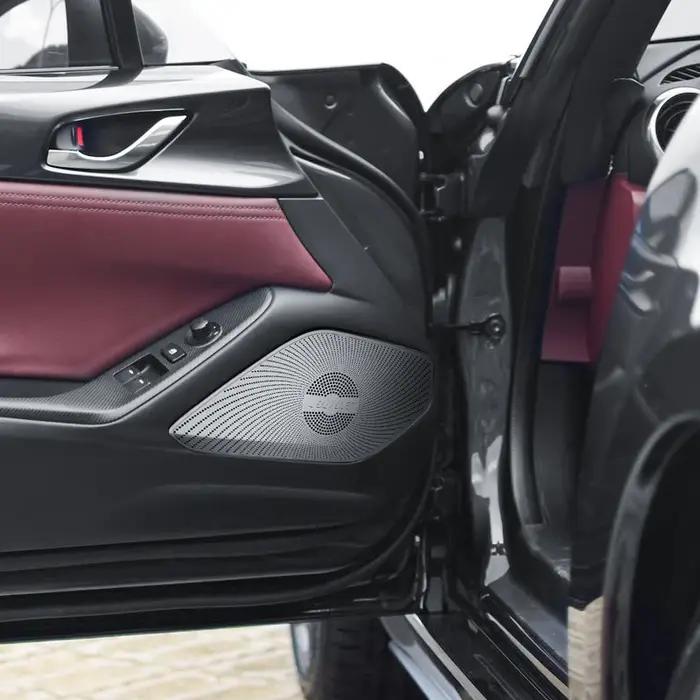 Accessoires de voiture colonne avant klaxon de toit capot couvercle de haut-parleur son cadre décora