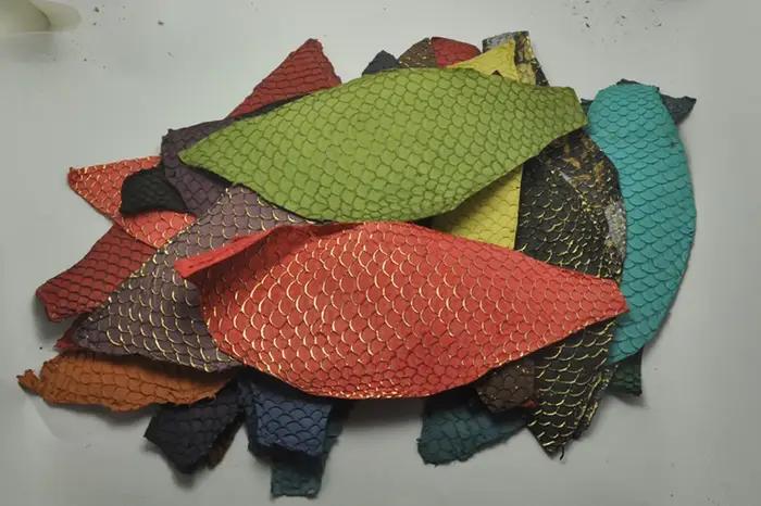 25*10 cm coloré véritable saumon peau de poisson pièce en cuir multicolore bricolage sac ceinture chaussures accessoires