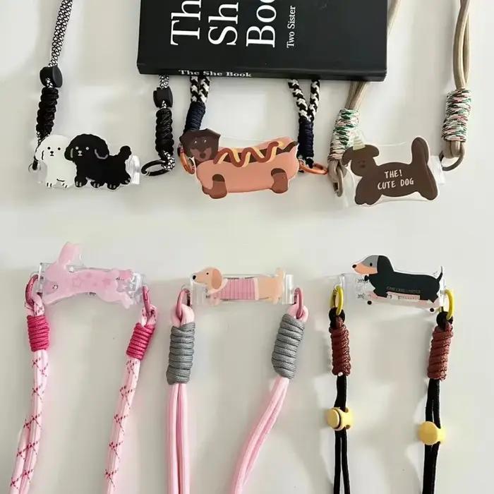 Bandoulière dessin animé pour téléphone avec clip arrière et sangle de cou amovible pour filles, chien et lapin, style unique pour occasions spéciales