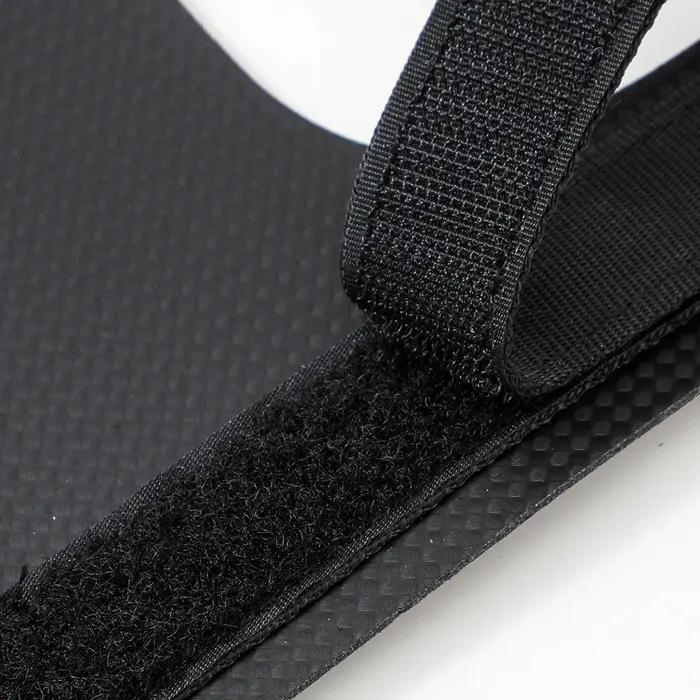 Une paire de poignées en carbone sans trou pour les doigts, pour Crossfit, traction, entraînement cr