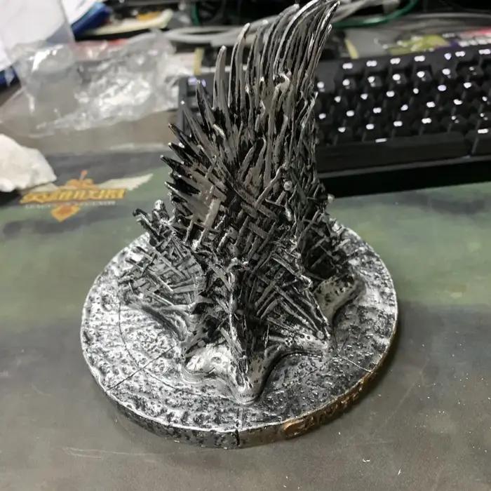 Statuette en PVC rétro du Trône de Fer de Game of Thrones