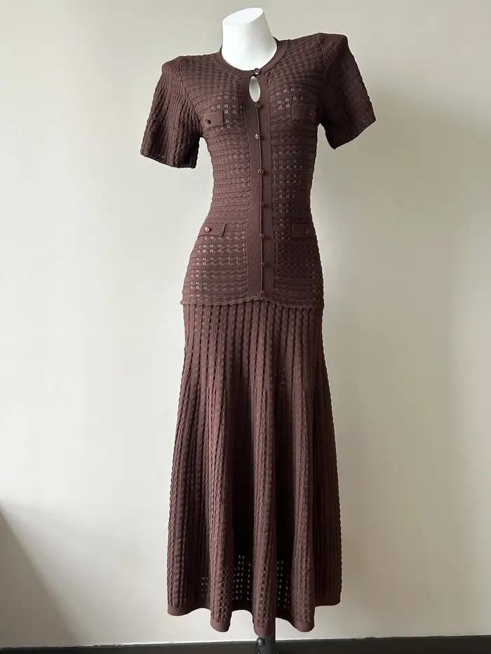 Robe longue slim en maille pour femme, à manches courtes, avec ourlet plissé, robe de soirée plissée