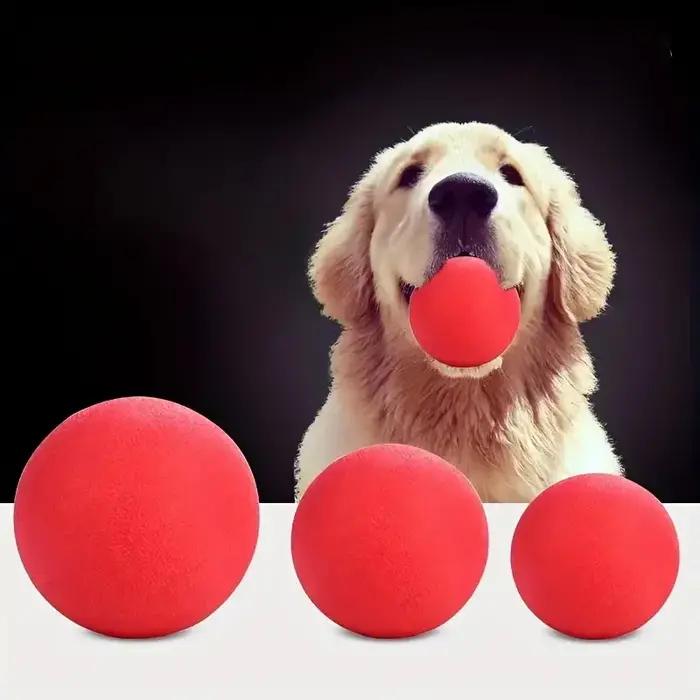 Balles en caoutchouc dures et solides pour chien