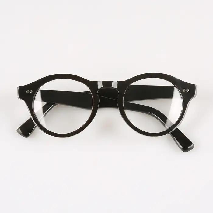 Lunettes de soleil rondes en corne de buffle naturelle avec rivets métalliques faits à la main pour homme et femme occasions spéciales