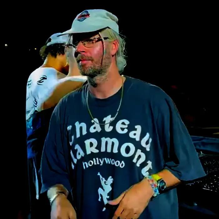 T-shirt noir délavé rare 'Hollywood' du Chateau Marmont des années 90