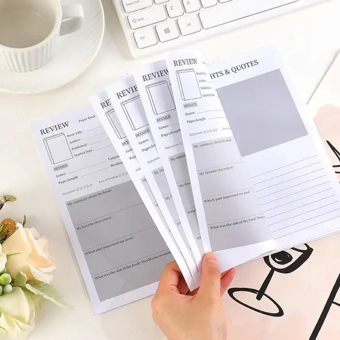 Journal de lecture de 112 pages avec pages de commentaires intégrées, conception de planification pour les passionnés de lecture, les étudiants et les enseignants