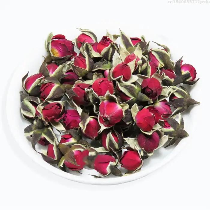 Mini bouquet de boutons de roses rouges séchées naturelles de qualité supérieure pour la décoration de mariage DIY