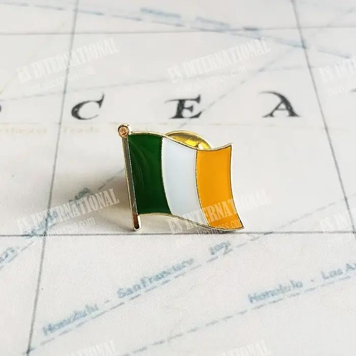 Collection d'insigne d'élection en cristal de sensation nationale d'Irlande, épinglettes en métal ém