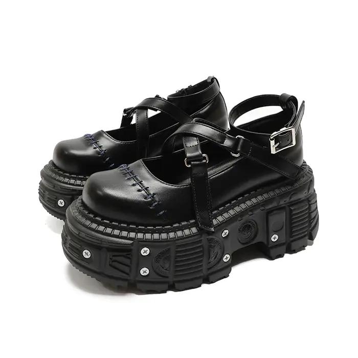 Chaussures à plateforme plate style punk sangle à boucle rivets croisée mary janes fond épais cuir fendu imperméable pour femmes occasions décontractées été
