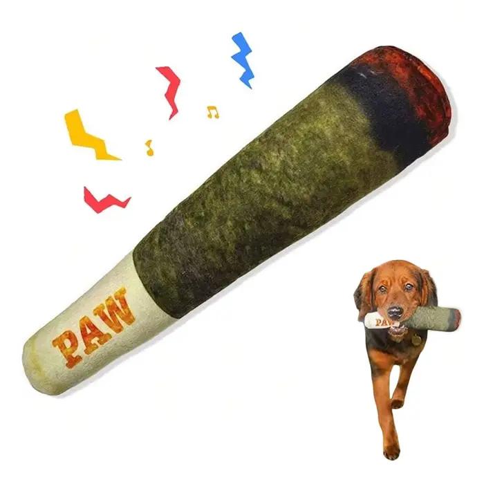 Jouet en forme de cigare pour chiens, peluche grinçante en polaire, blanc ou vert, jouet à mâcher pour chiots et chiens moyens, occasion spéciale pour votre animal de compagnon