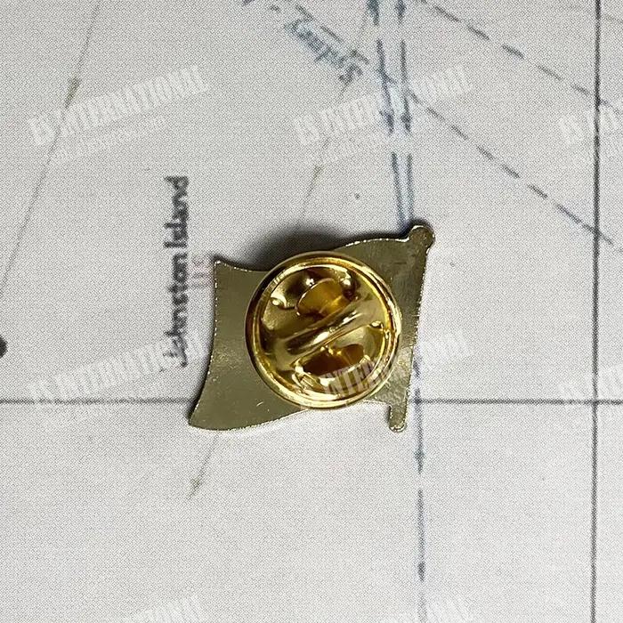 Épingles à revers en métal avec cristal époxy du drapeau national vietnamien pour hommes et femmes, souvenir patriotique, badge de collection pour occasions spéciales et cadeaux de célébration