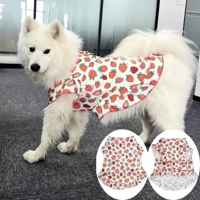 Débardeur pour chien à imprimé fraises