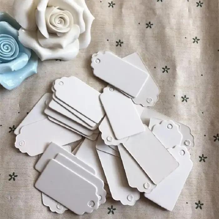 Étiquettes de vêtement en carton blanc écologique