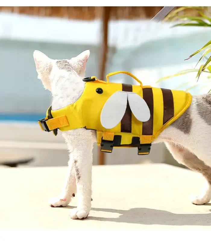 Gilet de sauvetage pour animaux de compagnie avec poignée de sauvetage